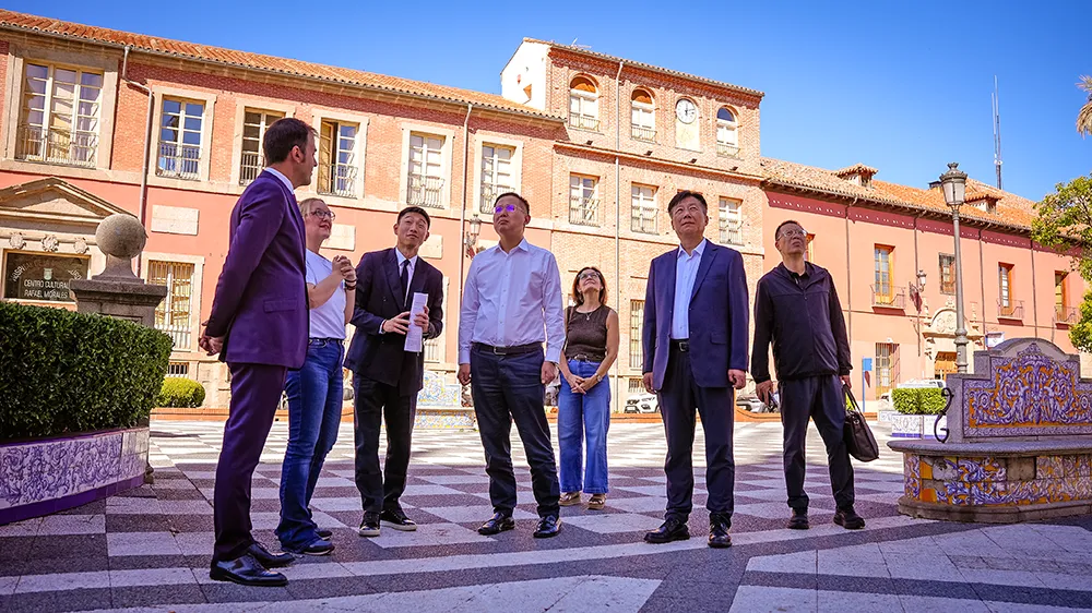 talavera-delegacion-xianyang-img1